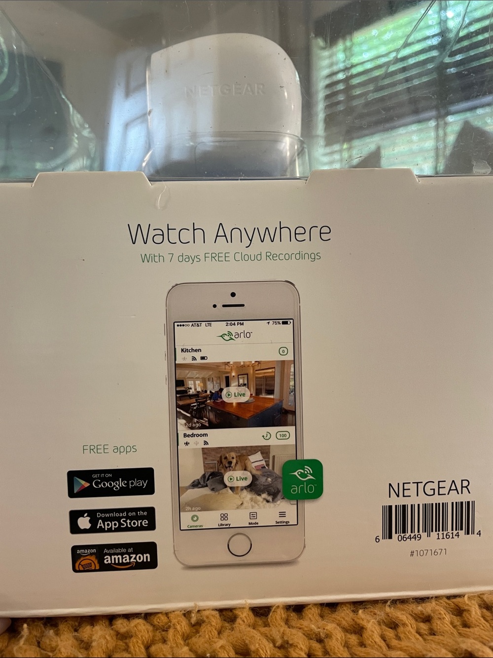 netgear Arlo Wireless Home Security Cameras — White with Green Accents - Picture 3 of 5
